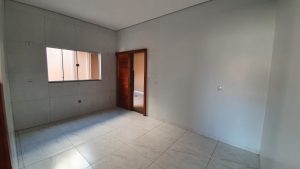 Vende-se casa em Juara MT