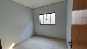 Vende-se casa no Jardim Itália em Juara MT