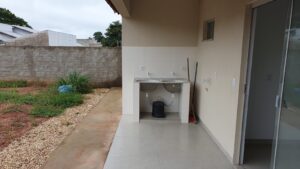 Vende-se casa em Juara MT - 02 quartos