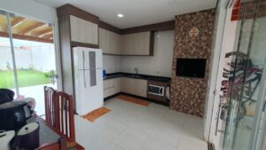 Vende-se casa em Juara MT - 03 quartos sendo 01 suíte