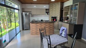 Vende-se casa financiável em Juara MT