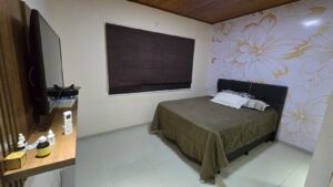 Vende-se casa financiável em Juara MT