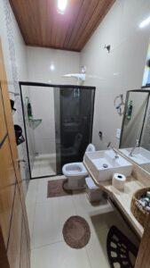 Vende-se casa financiável em Juara MT