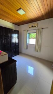 Vende-se casa financiável em Juara MT