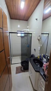 Vende-se casa financiável em Juara MT