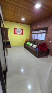 Vende-se casa financiável em Juara MT